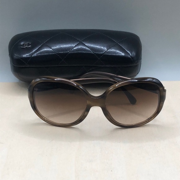 Chanel 5196 1101/38 sunglasses oversized tortoise frame 58-16-130 SCRATCHES main image 5
